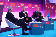 Joakim Reiter – Mike Pompeo: H οικονομία, η ασφάλεια και η τεχνολογία το στρατηγικό τρίγωνο της Ευρώπης