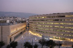 Εθνική Ασφαλιστική: Σενάρια πώλησης, νέες συνεργασίες και στρατηγικές των τραπεζών ΕΤΕ και Πειραιώς