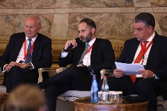 Τζούρος (Τράπεζα Πειραιώς): Επενδυτική ευκαιρία η Ελλάδα