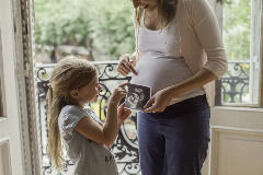 NN Hellas: Δίπλα στη γυναίκα και την οικογένεια