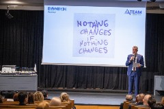 Οι βραβεύσεις της Διεύθυνσης Δ. Αναστασίου της Εθνικής Ασφαλιστικής (photos)