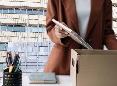 Εθνική Ασφαλιστική: Διπλές αποζημιώσεις και διπλοί μισθοί σε γραμματείς