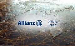 Allianz Trade: Πέφτει ο πήχυς της ανάπτυξης, τριπλά ελλείμματα, τουρισμός. Ποιοι τομείς ωφελούνται