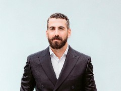 Άρης Τουπής: 3 καθημερινά σενάρια όπου το AI επαναπροσδιορίζει την Πώληση