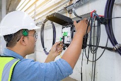 FTTH: Σενάρια επαφών μεταξύ ΟΤΕ και Nova για τις υποδομές