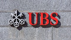 UBS: Το νέο στοίχημα στις ελληνικές τράπεζες – Πού βλέπει τις μεγαλύτερες αποδόσεις
