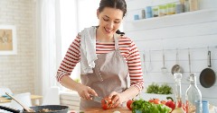 Eurolife FFH: Zero waste στο σπίτι - 7+1 απλά tips για να ξεκινήσεις τη μείωση των απορριμμάτων