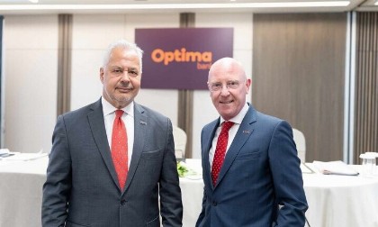 Optima Bank: Τρία σενάρια για τη μετοχή – Πότε αξίζει 17,7 ευρώ και πότε πέφτει στα 10,2 ευρώ